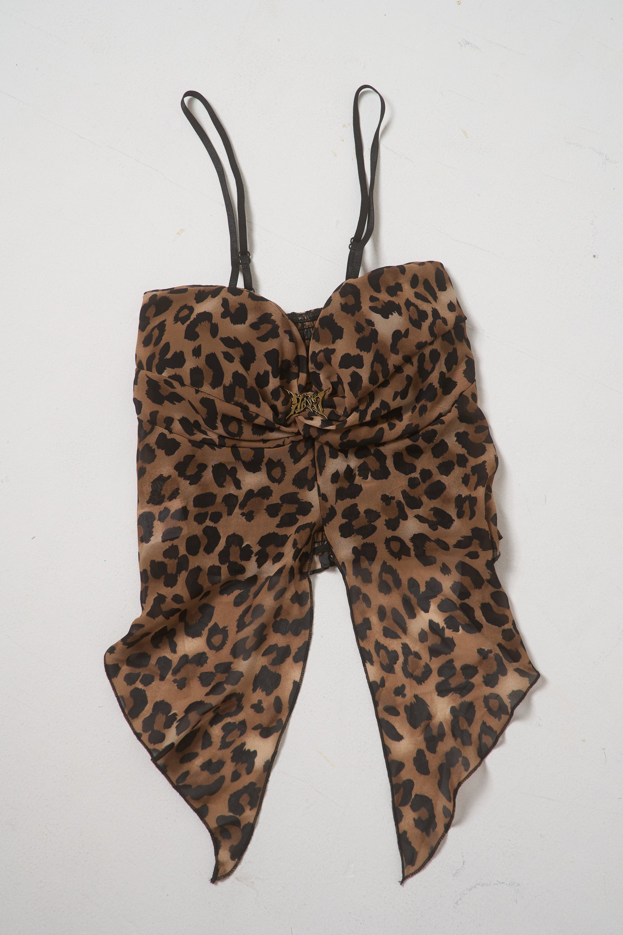 🦋谷間チラ見せ✧豹柄キャミ🦋