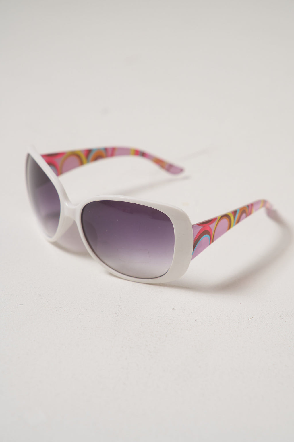 🦋レトロポップ Y2K サークルフレームサングラス🦋
