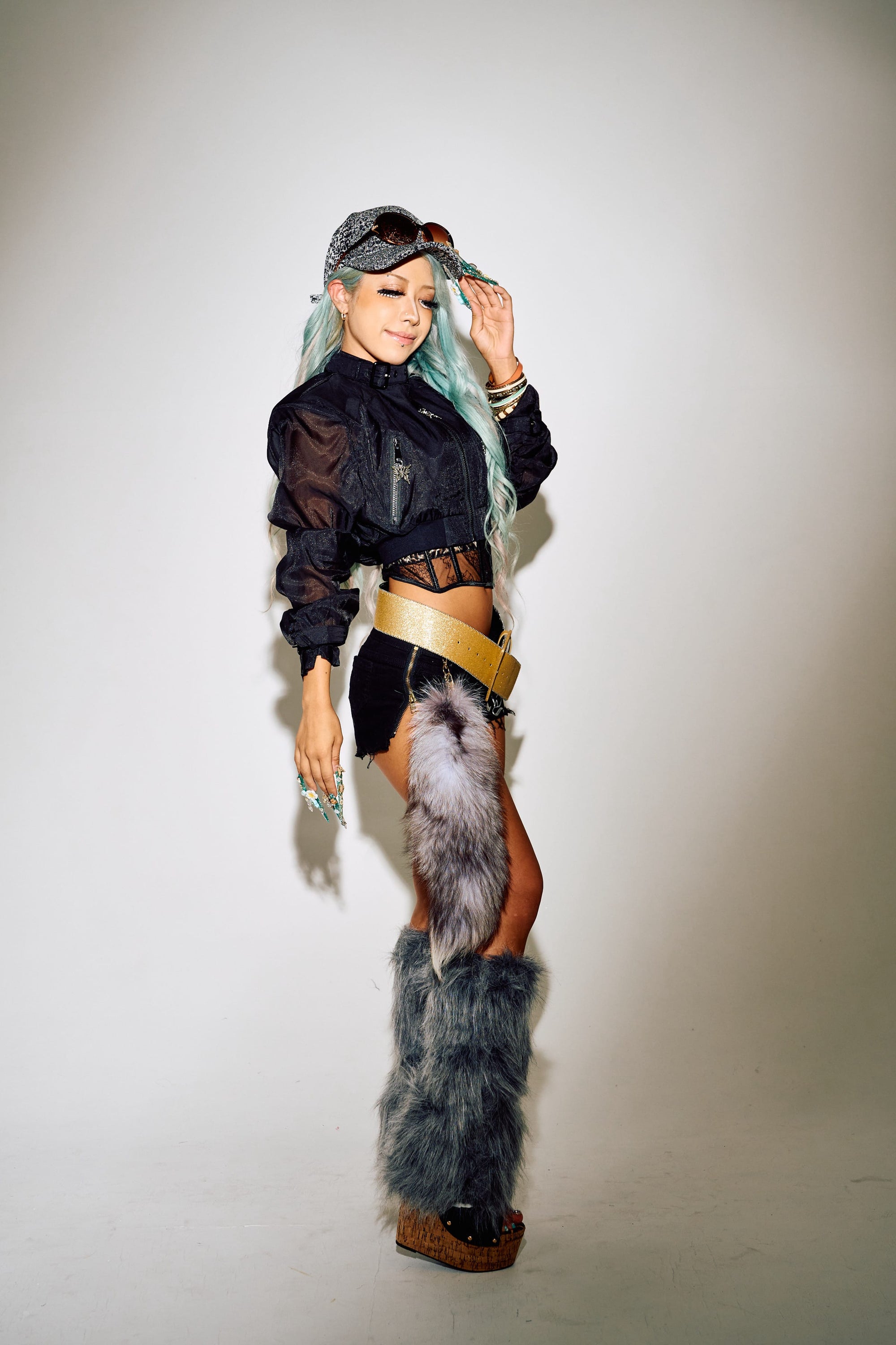 🦋強めギャルのスタイル爆上げジャケ🦋